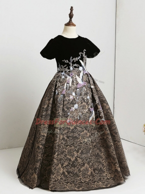 Lace Scoop Short Sleeves Zipper Appliques Kids Formal Wear in Black