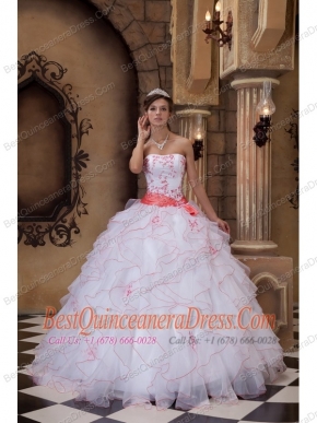 White Ball Gown Sweetheart Strapless Floor-length Organza Embroidery Quinceanera Dress