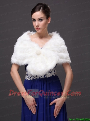 Button Gorgeous Faux Fur Trumpet/ Mermaid V-neck Wraps / Shawls