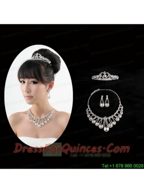 Gorgeous Dazzling Rhinestone Jewelry Set Necklace And Tiara