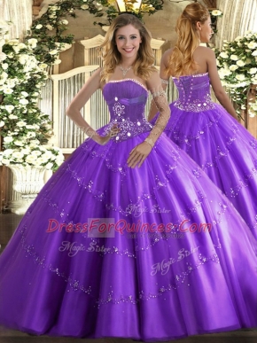Strapless Sleeveless Quinceanera Gowns Floor Length Beading and Appliques Lavender Tulle