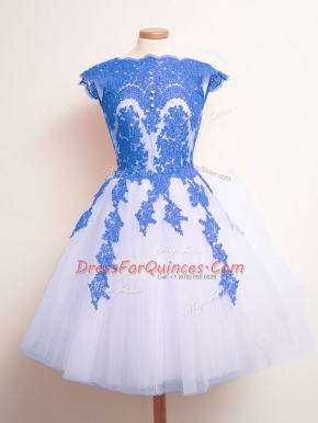 Discount Sleeveless Knee Length Appliques Lace Up Quinceanera Dama Dress with Blue And White