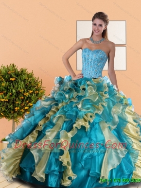 2015 Beautiful Sweetheart Quinceanera Dress with Beading and Ruffles