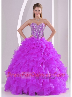 2014 Elegant Sweetheart Ruffles and Beading Discount Quinceanera Dresses in Fuchsia