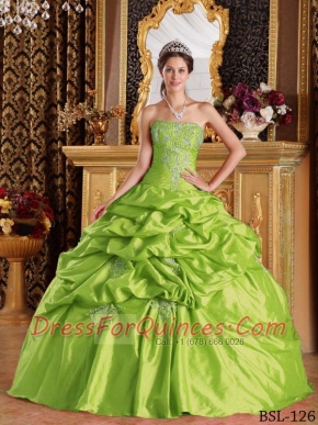 Spring Green Strapless Pick-ups Taffeta Appliques and Beading Ball Gown Dress