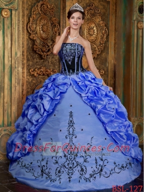 Discount Quinceanera Dress In Blue Ball Gown Strapless With Embroidery Taffeta