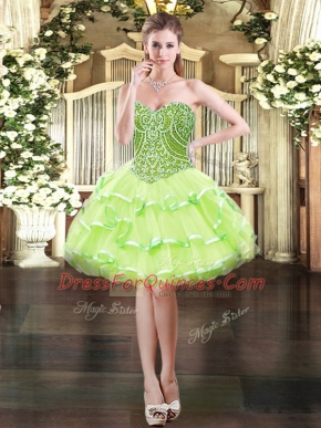 Customized Yellow Green Sweetheart Lace Up Beading Prom Party Dress Sleeveless