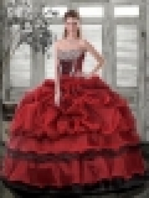 2015 Modest Sweetheart Wine Red Quinceanera Dresses with Pick Ups and Beading
