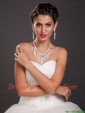 Luxurious Imitation Pearl Rhinestone Ladies' Jewelry Set Including Necklace And Earrings