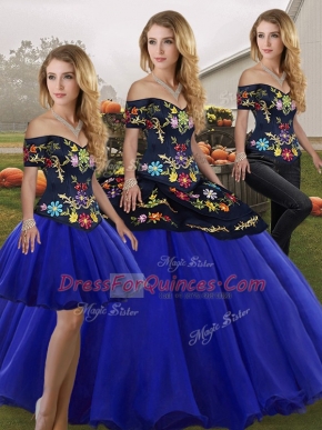 Royal Blue Three Pieces Embroidery Sweet 16 Quinceanera Dress Lace Up Tulle Sleeveless Floor Length