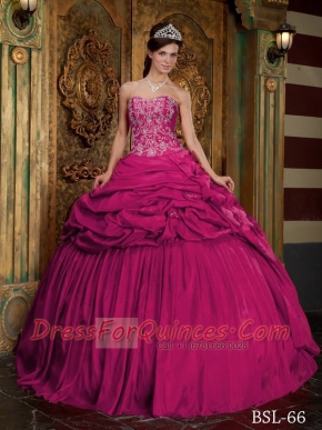 Coral Red Ball Gown Sweetheart Quinceanera Dress with  Taffeta Beading and Appliques