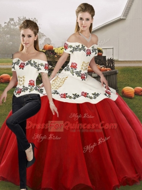Trendy White And Red Organza Lace Up Ball Gown Prom Dress Sleeveless Floor Length Embroidery