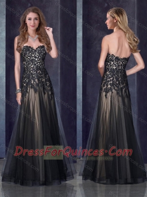 Top Selling Empire Applique Black Prom Dress in Tulle