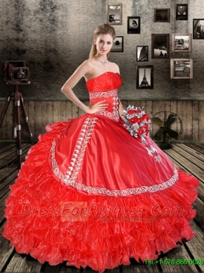 Elegant Red Strapless 2016 Quinceanera Dresses with Appliques and Ruffles
