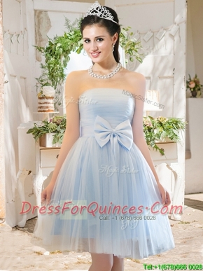 Elegant A Line Strapless Bowknot Short Dama Dresses in Light Blue