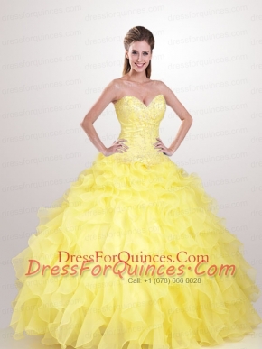 2015 Beautiful Appliques and Ruffles Quinceanera Dresses in Yellow