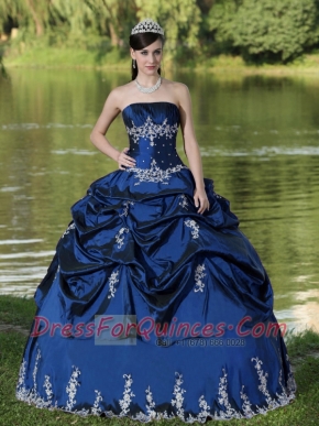 Elegant Custom Made Navy Blue Discount Quinceanera Dress For Party Wear With Satin Embroidery Decorate