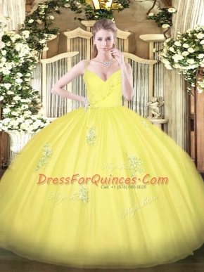 Best Selling Yellow Ball Gowns Spaghetti Straps Sleeveless Tulle Floor Length Zipper Appliques Vestidos de Quinceanera