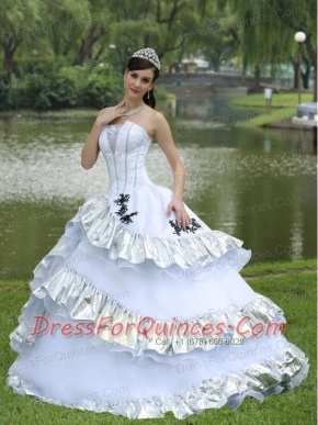 Quinceanera Dress Ball Gown For Military Ball Appliques On Taffeta Organza Strapless