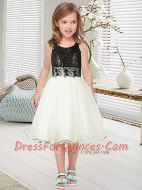 Exquisite A-Line Tea-length Black Lace Flower Girl Dress with Scoop