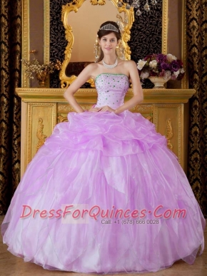 Strapless Ruffles Ball Gown Lavender Organza Spring Quinceanera Dresses