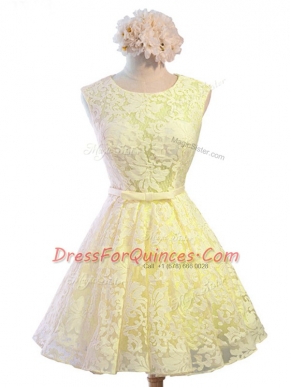 Modern Knee Length A-line Sleeveless Yellow Quinceanera Court of Honor Dress Lace Up