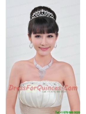 Luxurious Rhinestone Ladies' Jewelry Set Including  Necklace And Tiara