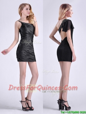 Sexy Criss Cross Beaded Black Short Dama Dress with One Shoulder