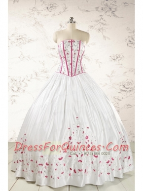 2015 Cheap Strapless Quinceanera Dresses with Appliques