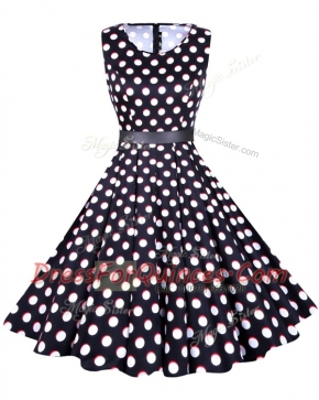 Scoop White And Black Sleeveless Sashes ribbons and Pattern Knee Length Prom Evening Gown