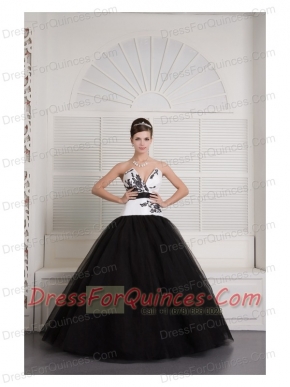 Prom Dress Black and White Ball Gown V-neck Floor-length Tulle Embroidery