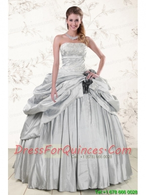 2015 Cheap Quinceanera Dresses with Strapless