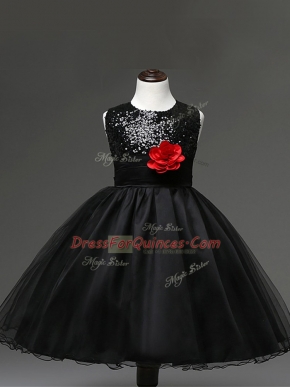 Adorable Sleeveless Tulle Knee Length Zipper Flower Girl Dress in Black with Sequins and Hand Made Flower