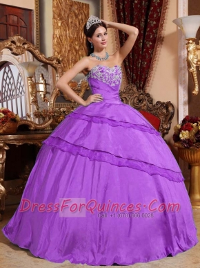 Cheap Discount Quinceanera Dress In Purple Ball Gown Sweetheart With Appliques