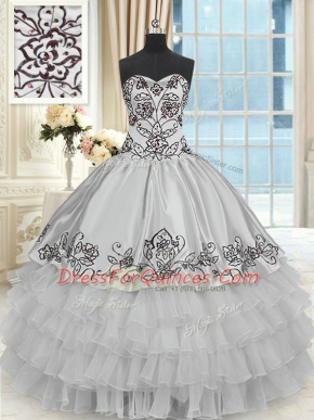 Comfortable Ruffled Ball Gowns Quinceanera Gown Grey Halter Top Organza and Taffeta Sleeveless Floor Length Lace Up