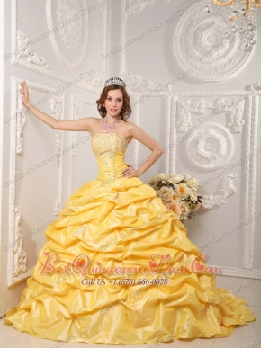 Yellow Ball Gown Strapless Court Train Taffeta Appliques and Beading Quinceanera Dress