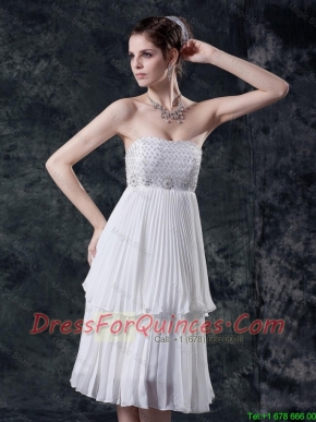 Luxurious Empire Strapless Prom Dresses with Beading