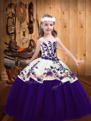 Tulle Sleeveless Floor Length Little Girls Pageant Gowns and Embroidery
