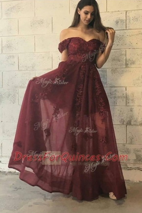 Off the Shoulder Burgundy Zipper Prom Dress Appliques Short Sleeves Floor Length