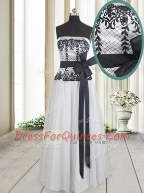 Exceptional White And Black Zipper Prom Party Dress Lace and Bowknot Sleeveless Floor Length