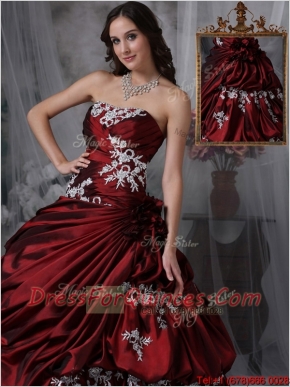 Best Ball Gown Strapless Quinceanera Gowns with Appliques