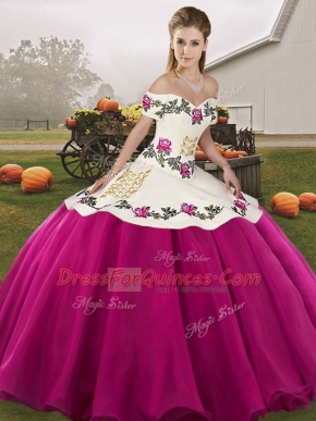 Elegant Fuchsia Ball Gowns Off The Shoulder Sleeveless Organza Floor Length Lace Up Embroidery 15th Birthday Dress