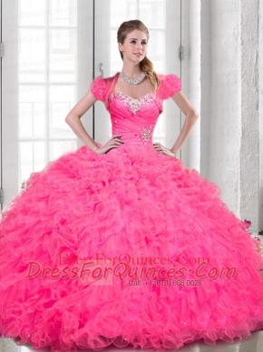 2015 Luxurious Sweetheart Beading and Ruching Pink Quinceanera Dresses