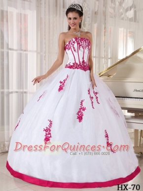 Elegant Ball Gown Strapless Floor-length Quinceanera Dress Red and White Appliques