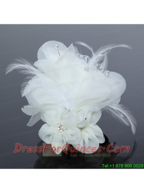Elegant Apple Green Feather and Tulle Imitation Pearls Fascinators