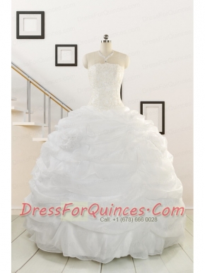 Pretty White Strapless 2015 Quinceanera Dresses with Beading