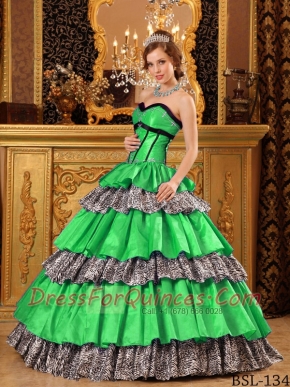 Elegant Popular Green  Ball Gown Sweetheart Quinceanera Dress with Taffeta Ruffles