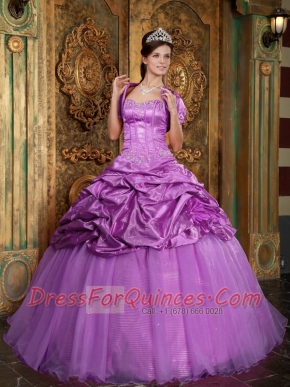 Quinceanera Dress In Lavender Ball Gown Sweetheart With Taffeta and Organza Appliques In 2013