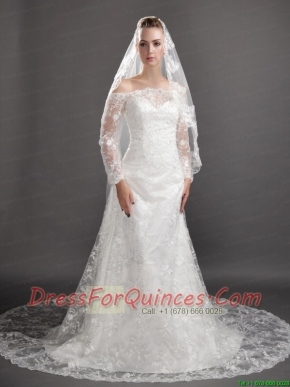 Perfect Lace Appliques Tulle Graceful Wedding Veil