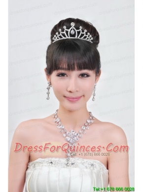 Elegant Alloy With Rhinestone Ladies' Necklace and Tiara